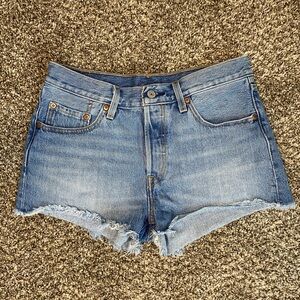 Levi’s jeans shorts